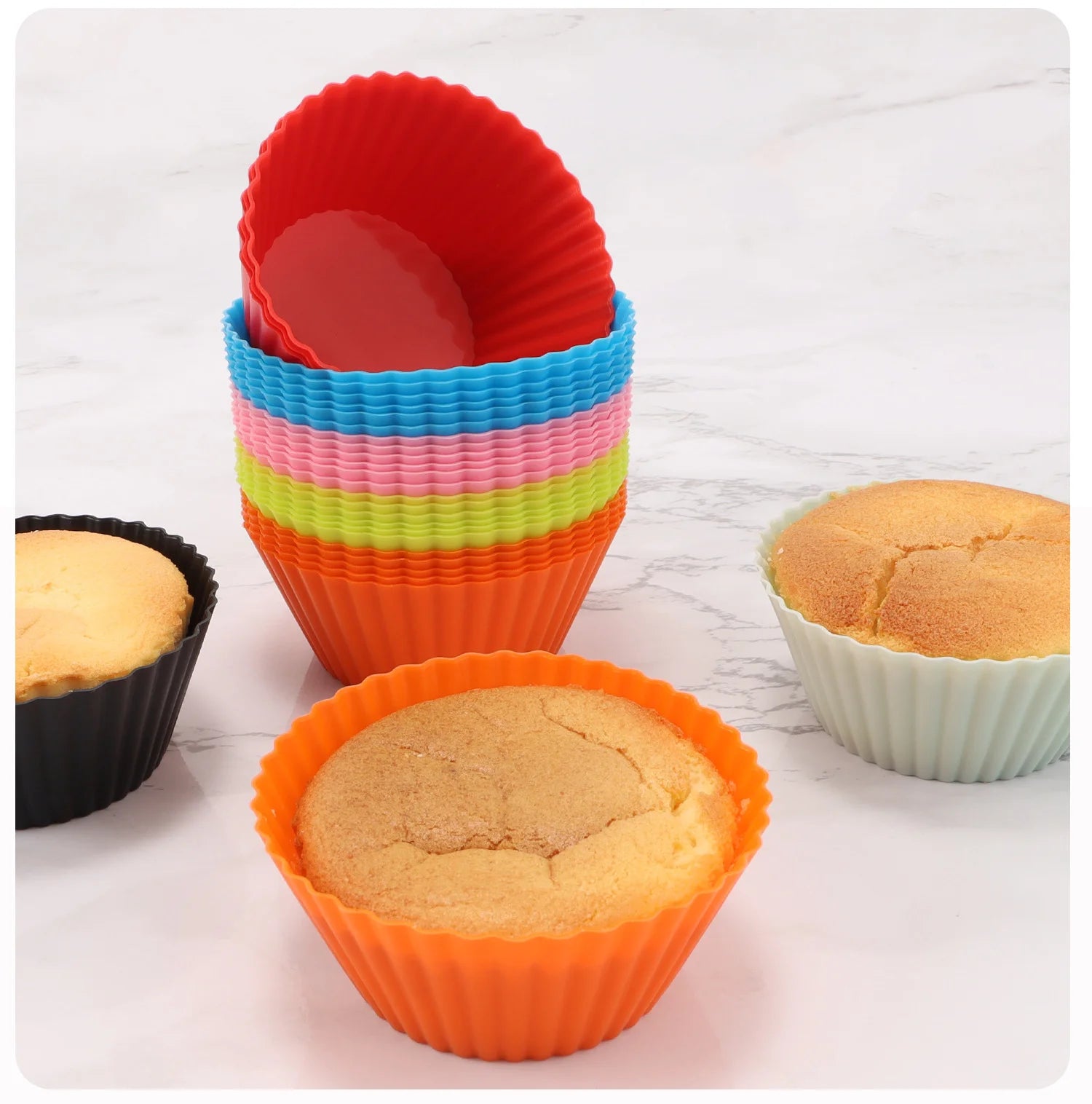 Set of 8 Silicone Cup Cake Molds