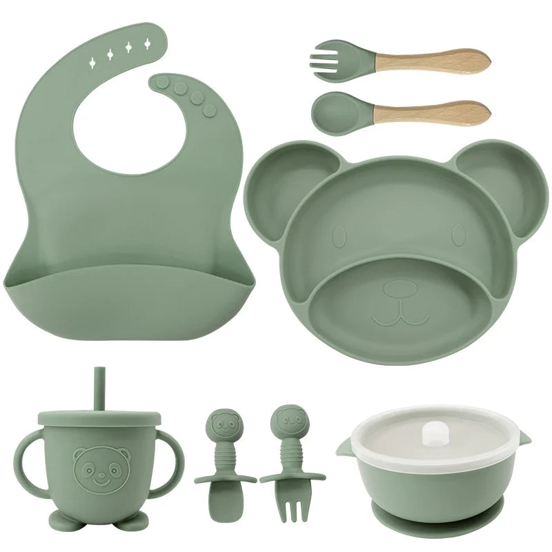 8-piece Mickey silicone bib and feeding set