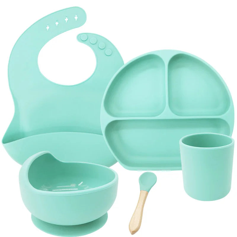 cyan 5-piece silicone bibs and feeding set