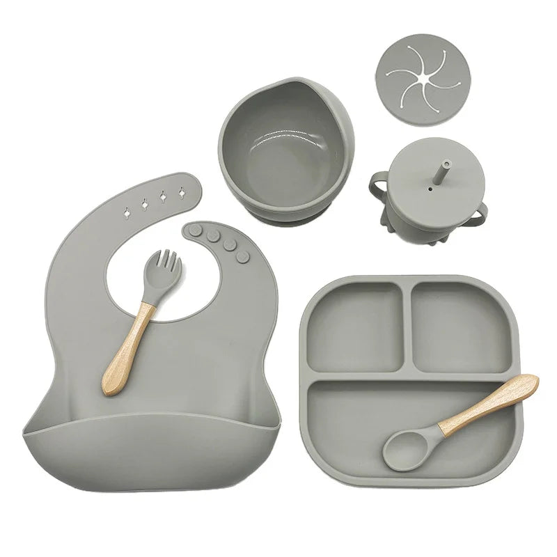 Gray 7-piece silicone bibs and feeding set