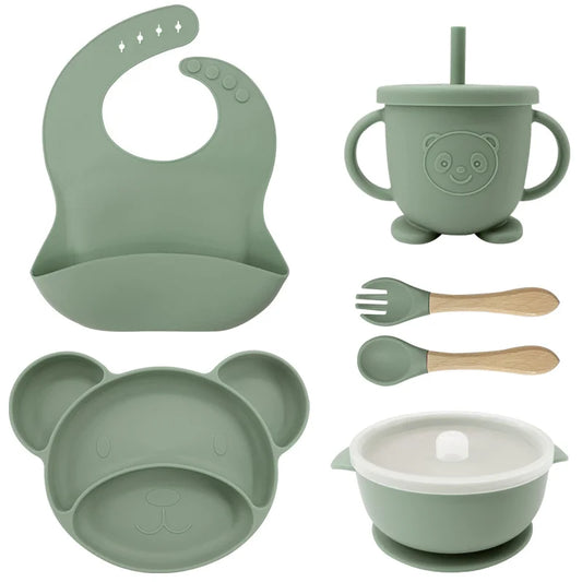 Green 8-piece Mickey silicone bib and feeding set