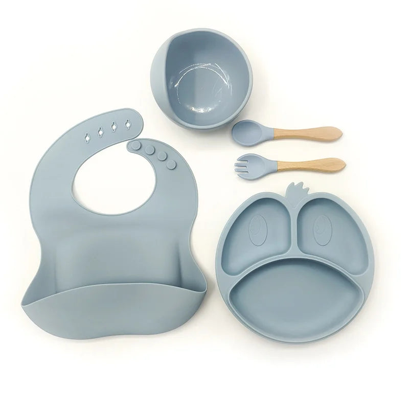 9-piece silicone bibs and baby feeding set