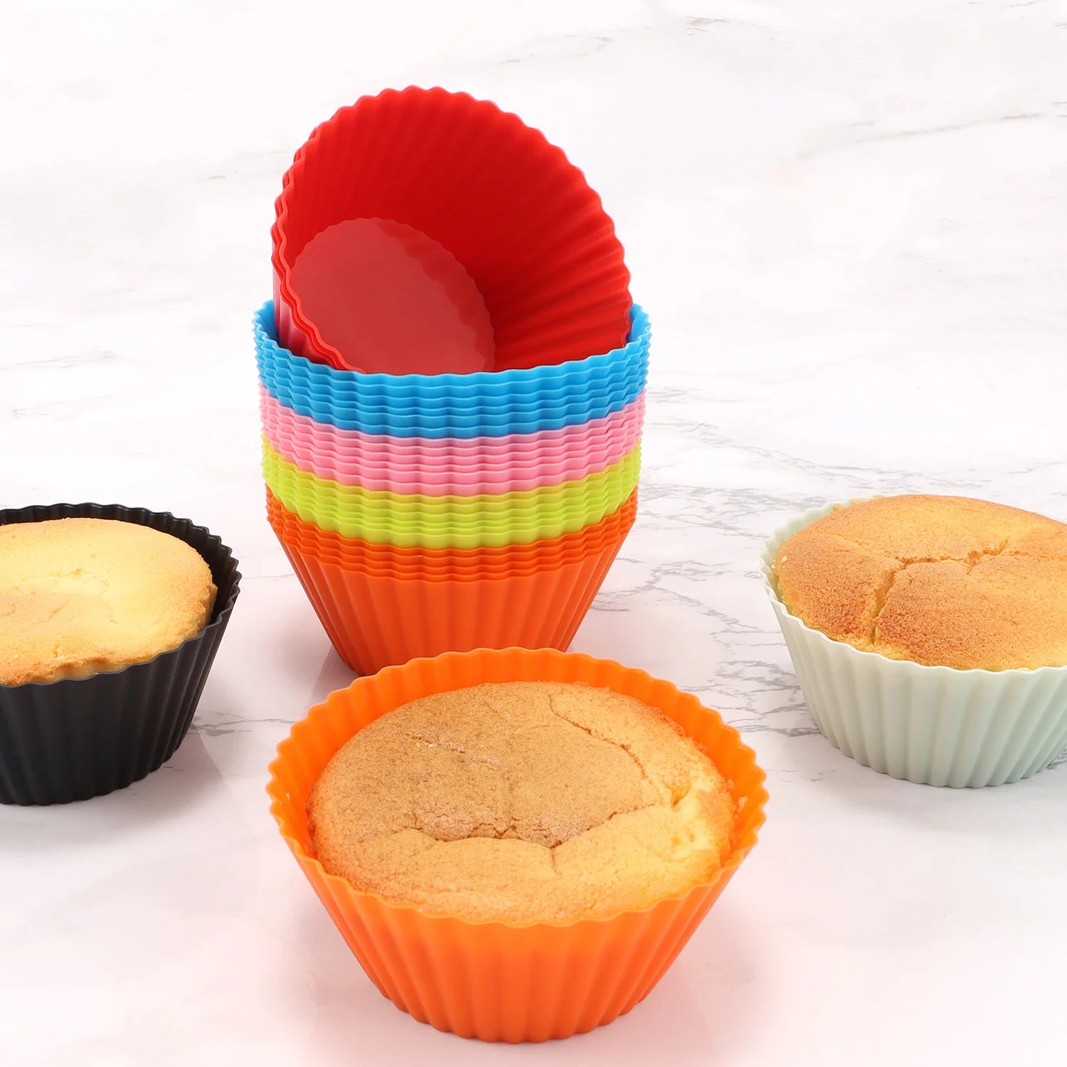 Set of 8 Silicone Cup Cake Molds