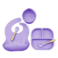 7-piece silicone bibs and feeding set