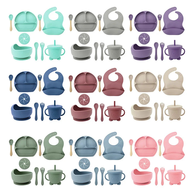 9-piece silicone bibs and feeding set.